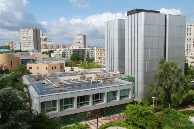 Le bâtiment des archives départementales des Hauts-de-Seine